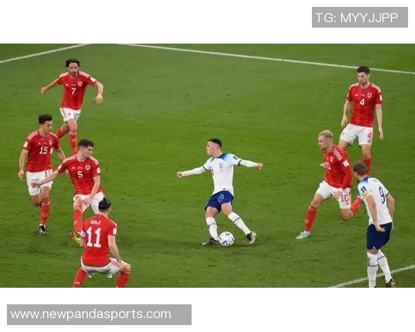 奥卡福精准直塞助攻勒温转身射门遭维卡里奥神勇扑救